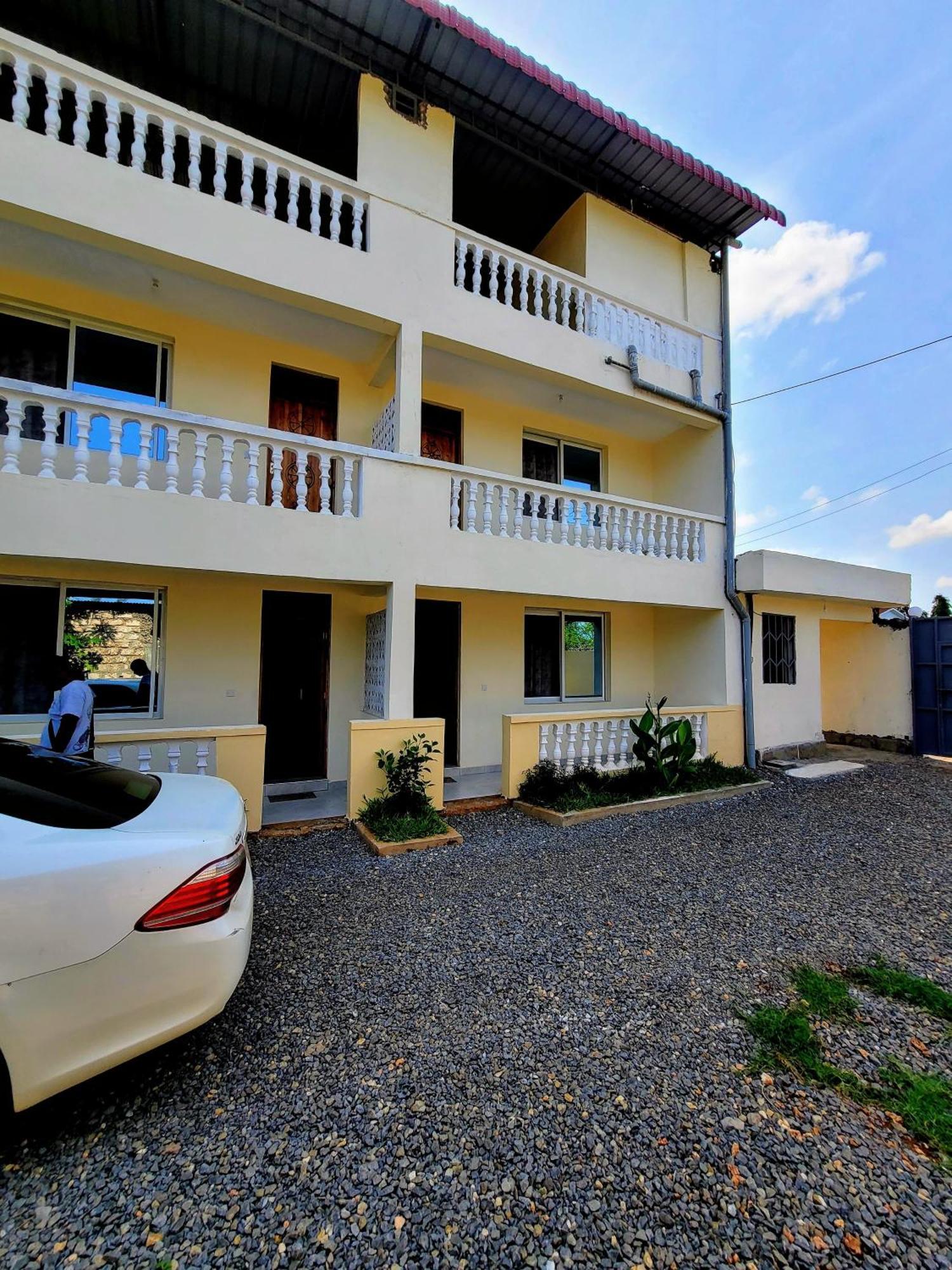 Casuarina Lounge Hotel Melinde Exterior foto