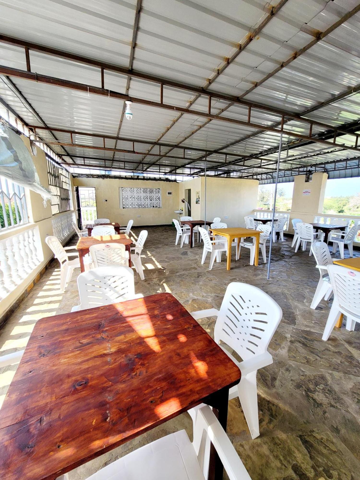 Casuarina Lounge Hotel Melinde Exterior foto