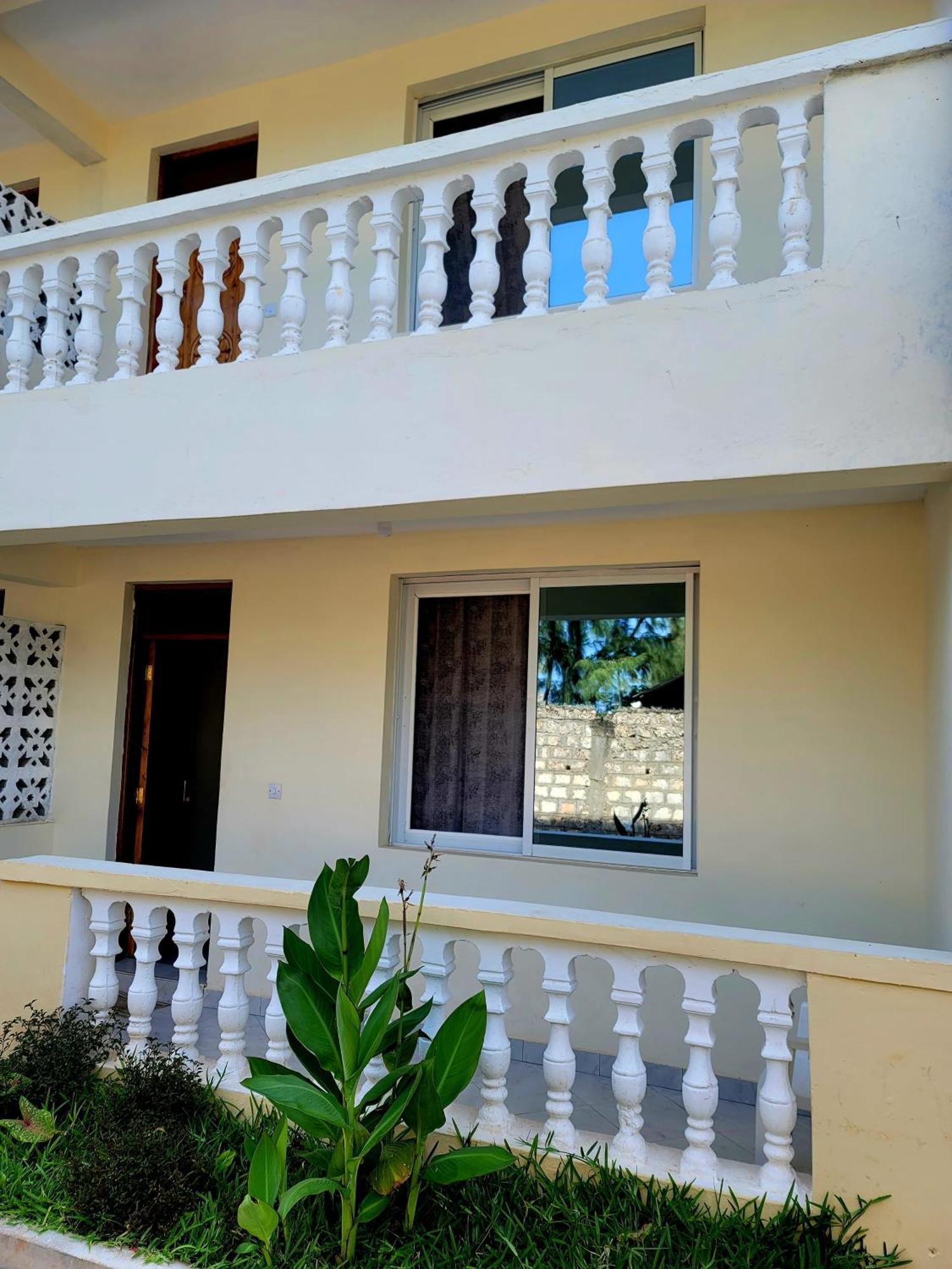 Casuarina Lounge Hotel Melinde Exterior foto