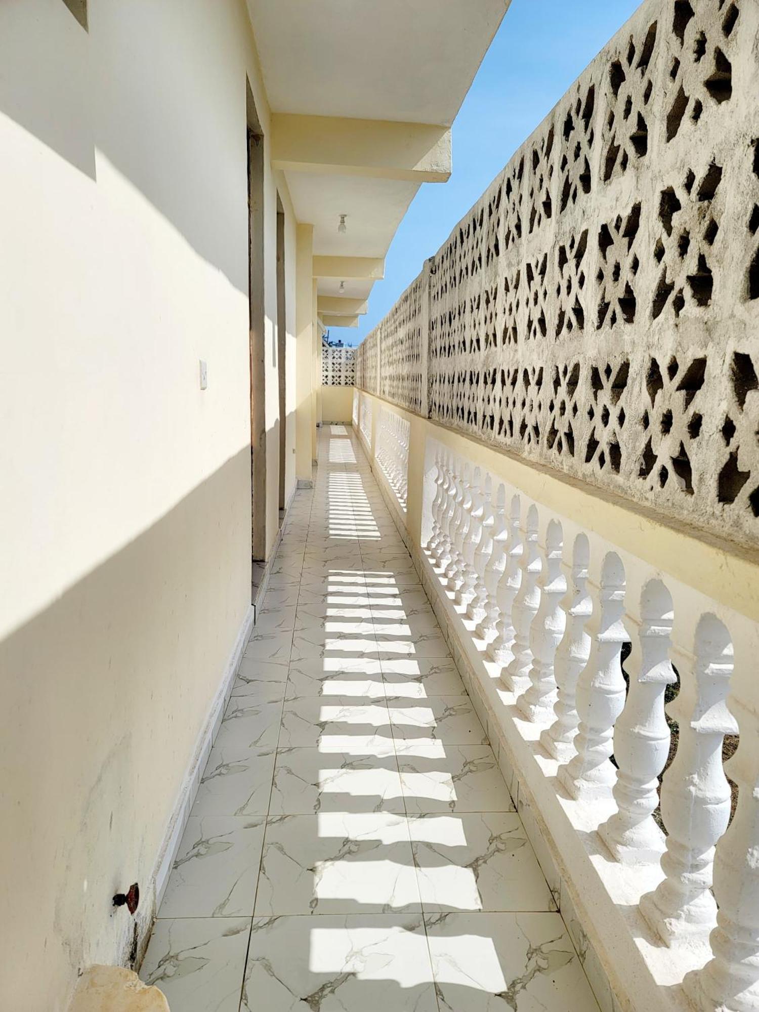 Casuarina Lounge Hotel Melinde Exterior foto